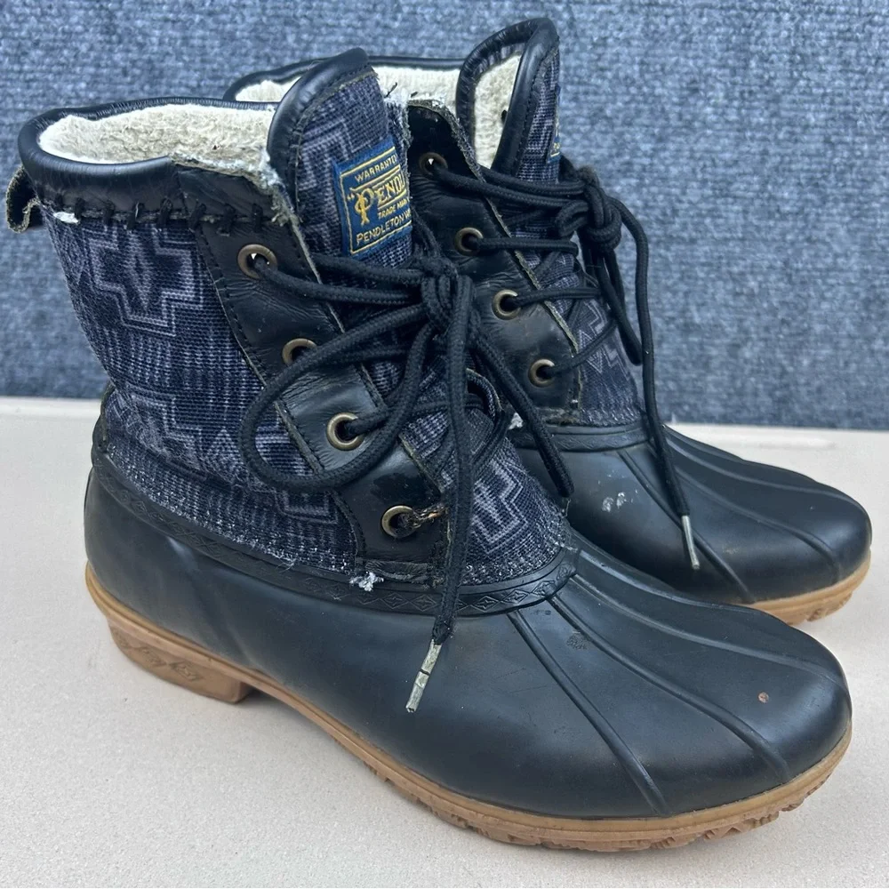 Pendleton Heritage Women’s Duck Boots Western Print Size 6